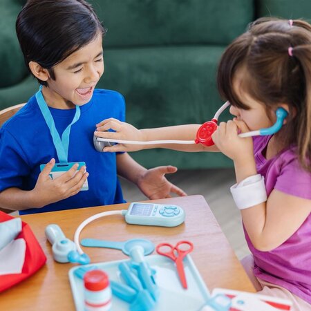 Set de joaca, Doctor, +3 ani, 25 piese, Melissa & Doug 785762