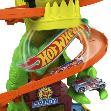 Statia de pompieri si batalia cu T-Rex, 4 ani+, Hot Wheels City 786998