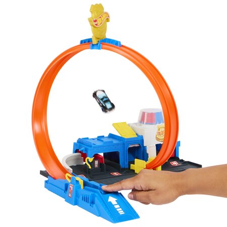 Set de joaca Super Statie de Politie, 4 ani+, Hot Wheels City 787061