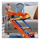 Transformarea garajului de cascadorii cu masinuta inclusa, 4 ani+, Hot Wheels City 787083