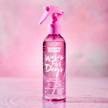 Spray fixativ anti-static si protectie termica pentru par ondulat Waves For Days, 200 ml, Umberto Giannini 790312