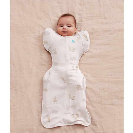 Sac de dormit de tranzitie pentru infasat si rostogolit Swaddle Up, M, 6–8.5 kg, 1 TOG, Bunnies, Love to Dream 793003