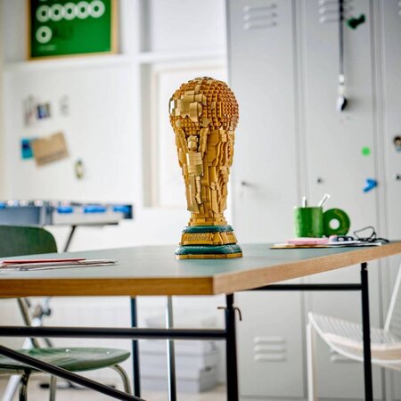 Trofeul oficial al Cupei Mondiale FIFA, 12 ani +, 43020, 2842 piese, Lego 794825