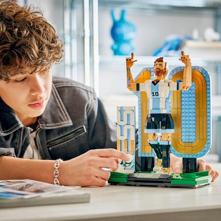 Lionel Messi  Legenda a fotbalului, 12 ani +, 43015, 958 piese, Lego 794842