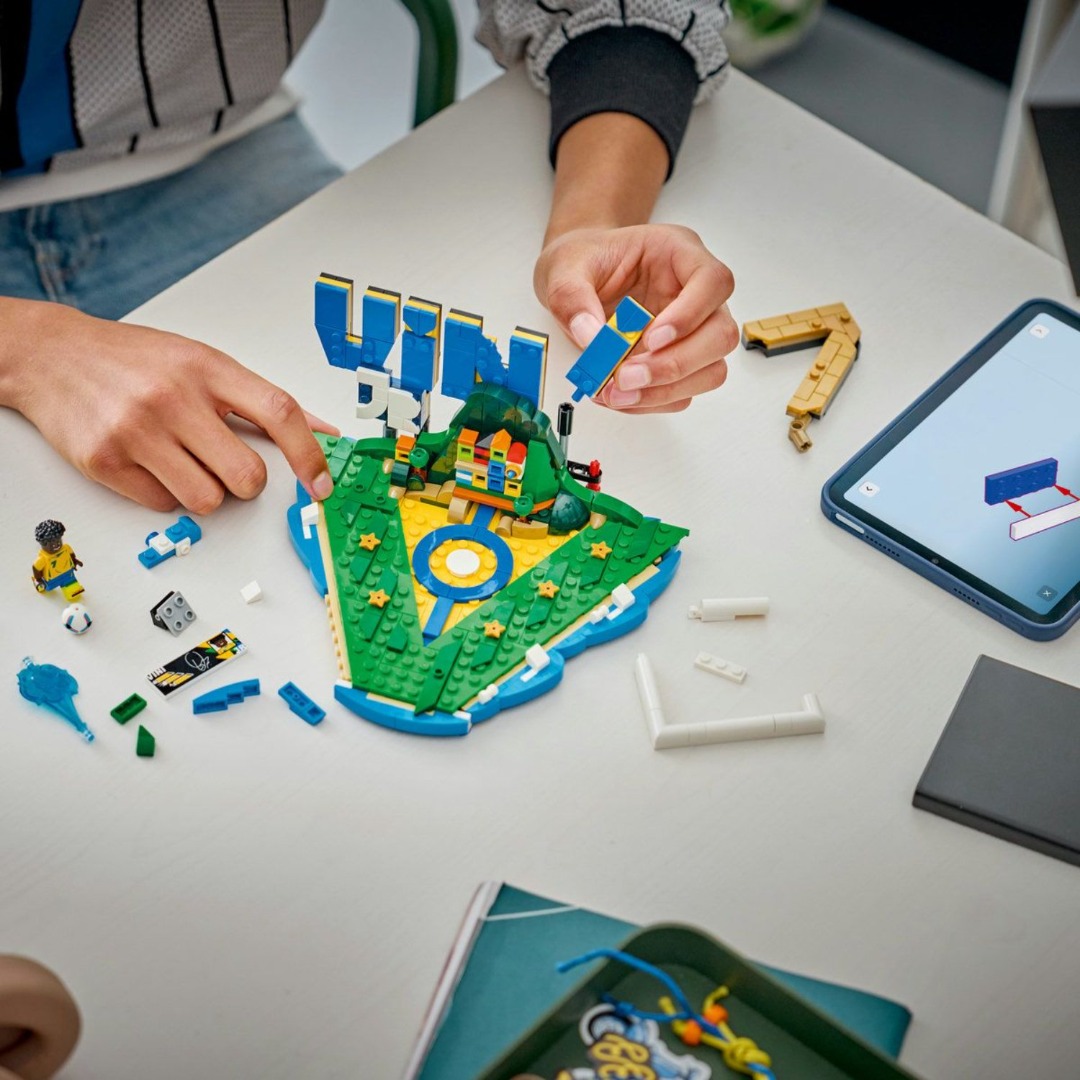 LEGO Vini Jr constructie interactiva