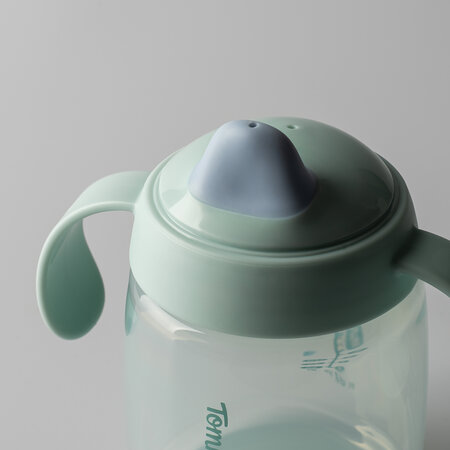 Cana de antrenament cu capac, Verde, +6 luni, 240 ml, Tommee Tippee 800310