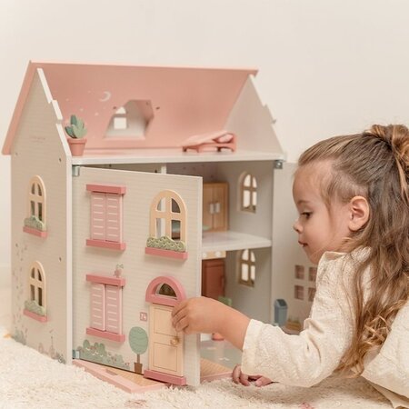 Casuta de papusi cu mobilier din lemn, 3 ani+, 1 bucata, Little Dutch 812348
