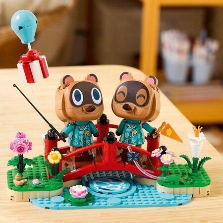 Ziua distractiva a lui Timmy si Tommy Animal Crossing, 77059, + 10 ani, 513 piese, Lego 812837