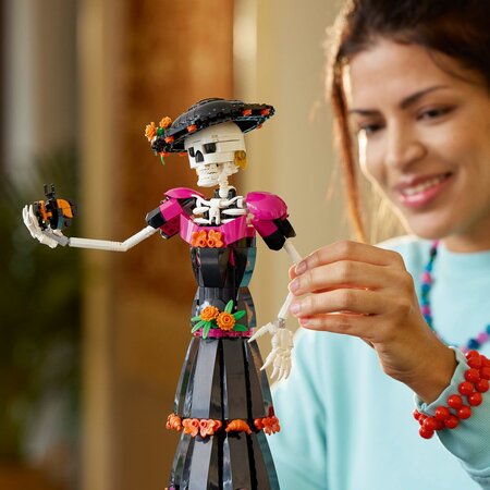 La Catrina Ideas, + 18 ani, 1212 piese, Lego 813748