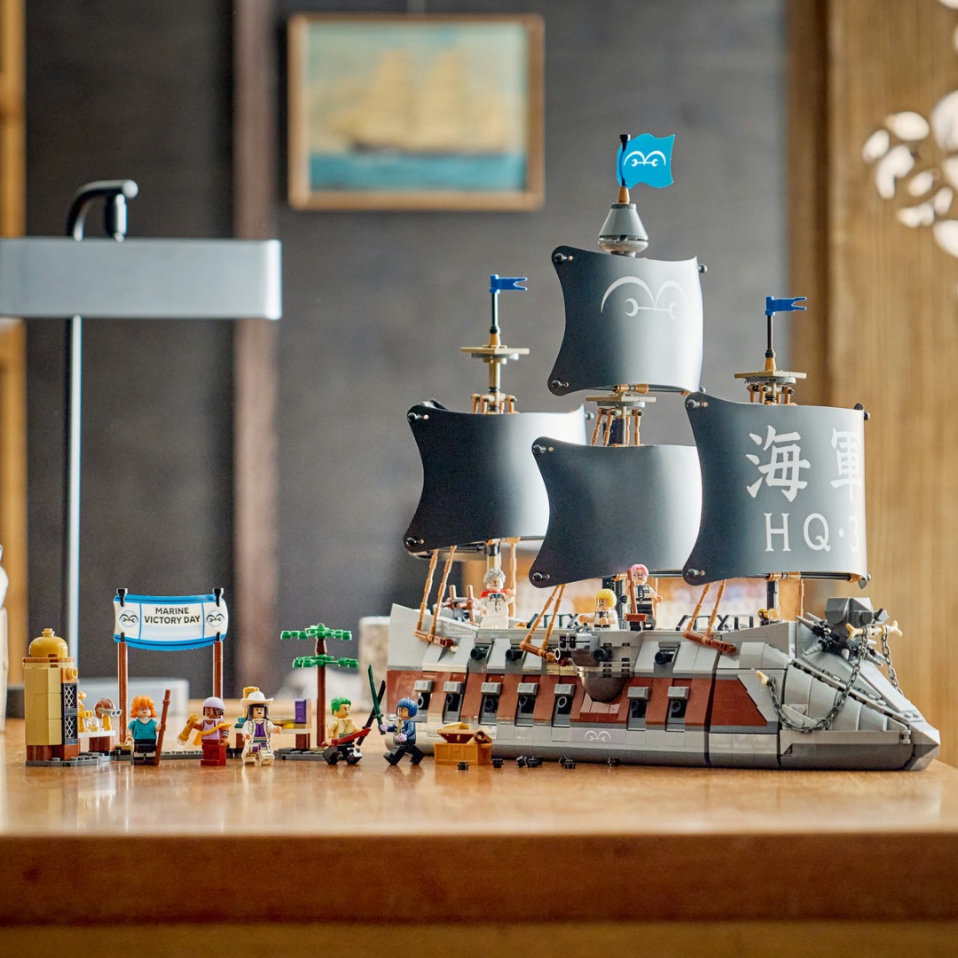 Interior și piață LEGO ONE PIECE Corabia de luptă a lui Garp