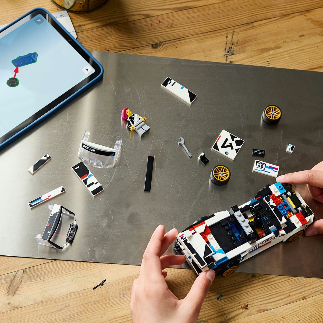 LEGO BMW M3 E30 expunere