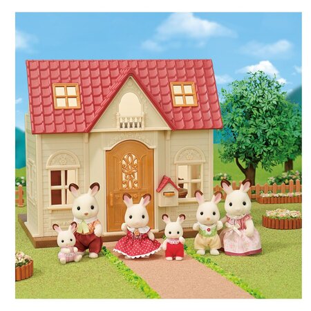 Casuta cu Acoperis Rosu si Figurina Iepuras, + 3 ani, Sylvanian Families 823850