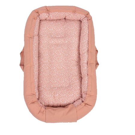 Co-sleeper Nest antiregurgitare, Salmon Pink, 0-6 luni, Sevibebe