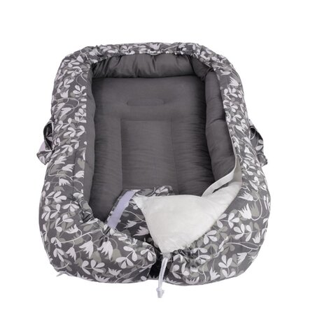Co-sleeper Nest antiregurgitare, Ivy Pattern, 0-6 luni, Sevibebe 815379
