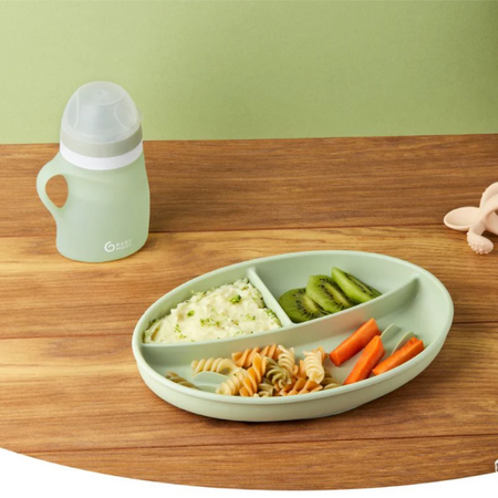 Sticla ergonomica din silicon, Verde, 6 luni+, 150 ml, Babymoov 820377