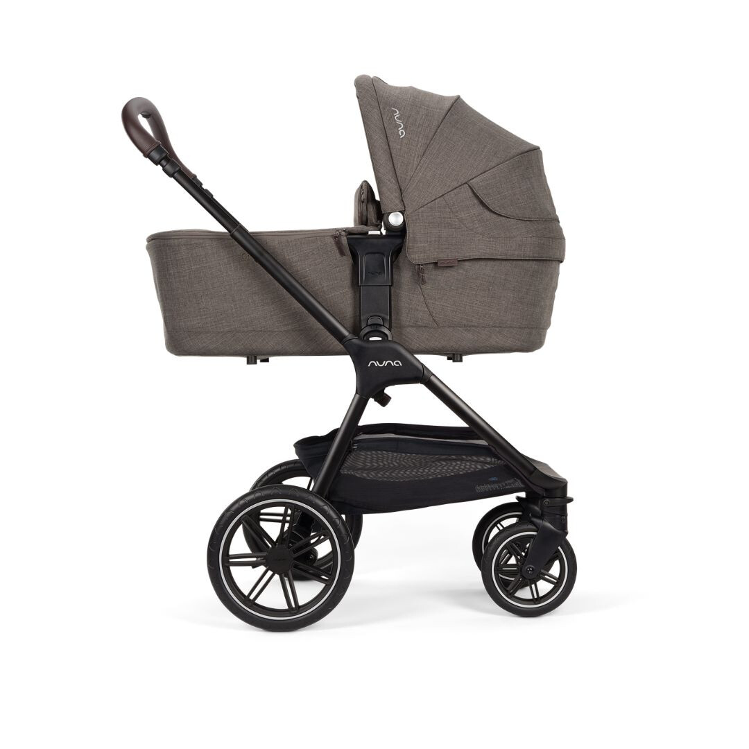 Nuna TRIV lx configuratie cu landou