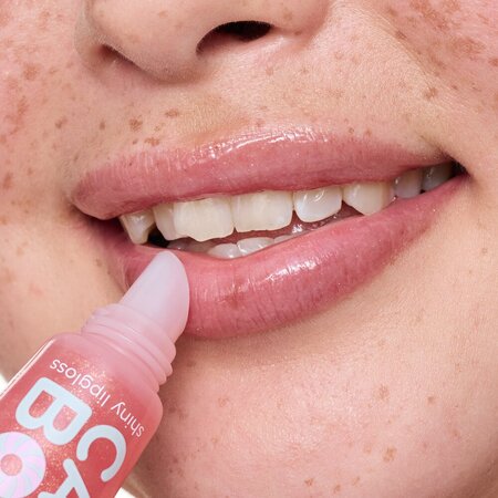 Luciu de buze shiny lipgloss, 01 Cotton Candy, 10 ml, Essence 821320