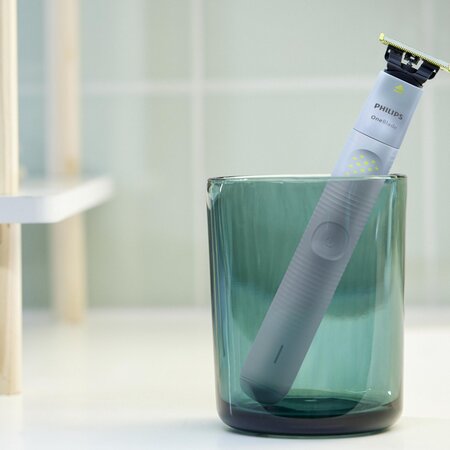 Aparat de ras First Shave, QP1326/20, 1 buc, Philips One Blade 821873