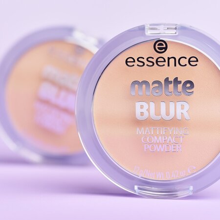 Pudra compacta matifianta Matte Blur, Nuanta 30, 12 g, Essence 823167