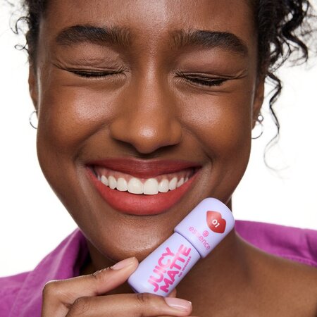 Ruj crema Lip Mousse Juicy Matte, Nuanta 01 Maple Rouge, 2.7 ml, Essence 823184