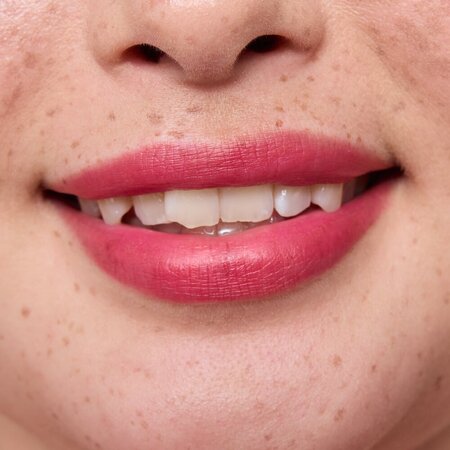 Ruj crema Lip Mousse Juicy Matte, Nuanta 04 Dreamy Blossoms, 2.7 ml, Essence 823234