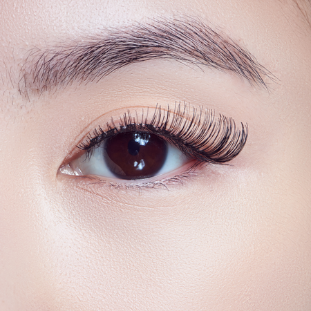 Gene false tip banda False Lash, Gorgeous, 1 set, Kiss 825440