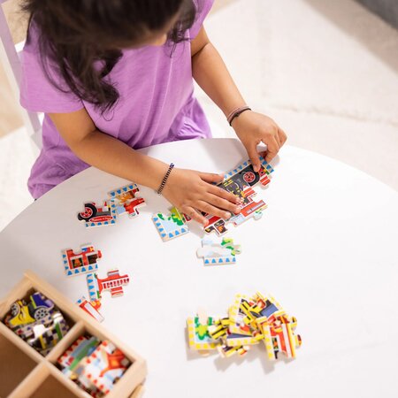 Set 4 puzzle din lemn in cutie, +3 ani, Melissa&Doug 652519