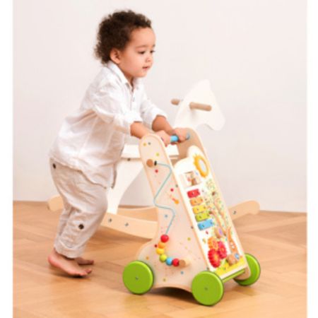 Premergator cu activitati, New Classic Toys 469415