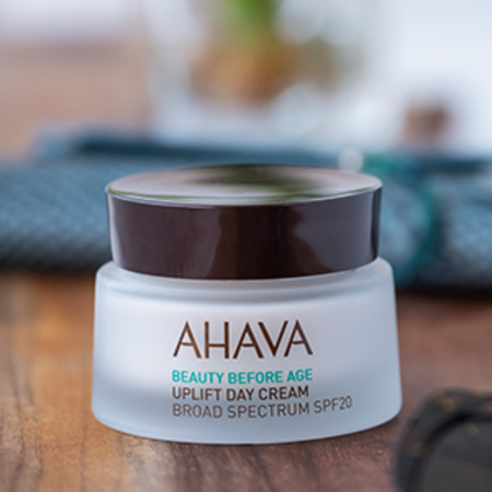 Crema antirid de zi cu SPF 20 Beauty Before Age Uplift, 50 ml, Ahava 685722