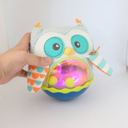 Bufnita cu lumini si sunete, Polly, + 6 luni, Btoys 447577