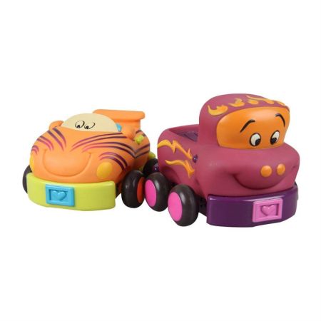 Set 4 masinute moi, + 1 an, BToys 483629