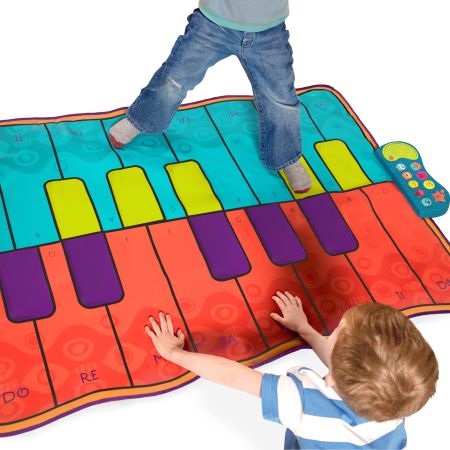 Covoras muzical pentru dans forma pian, 3 ani+, 135 x 85 cm, BToys 768230