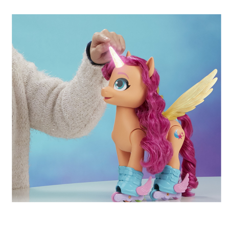 My Little Pony Canta Si Patineaza Cu Sunny, +5 ani, Hasbro 495373