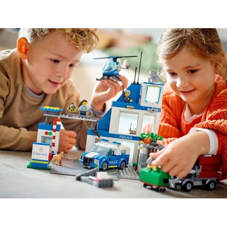 Sectie de Politie Lego City, +6 ani, 60316, Lego 495765