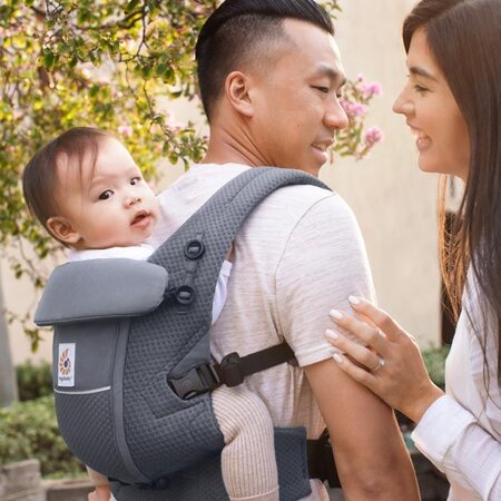 Marsupiu Adapt Soft Flex Mesh, Graphite Grey, Ergobaby 512747