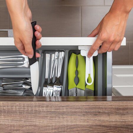 Set 2 sigurante pentru sertare, Alb, Reer 531781