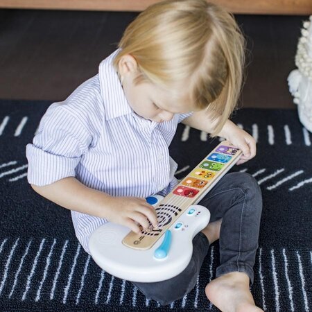Jucarie muzicala Chitara cu animalute, + 12 luni, Baby Einstein 532613