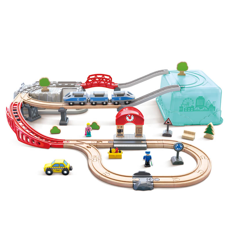 Set Trenulet in cutie de depozitare, E3771, Hape