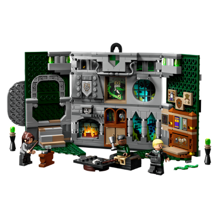 Bannerul Casei Slytherin Lego Harry Potter, 9 ani+, 76410, Lego 539582