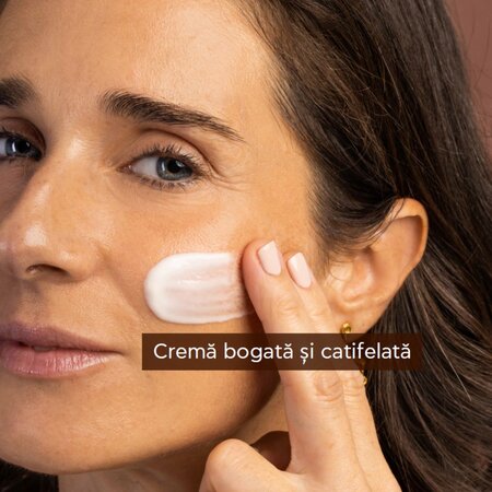 Crema pentru fata cu textura bogata Queen Bee, 50 ml, Apivita 745280