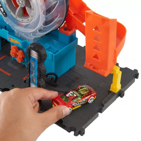Set de joaca Hot Wheels City Vulcanizarea Super Twist, 4 ani+, Hot Wheels 545487