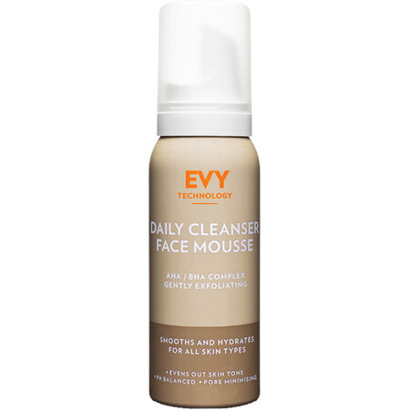 Spuma pentru curatare exfolianta, 100 ml