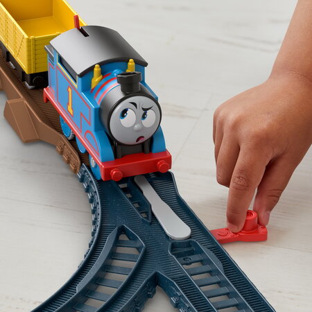 Set de joaca cu locomotiva motorizata Cranky si accesorii, +3 ani, Thomas & Friends 546904