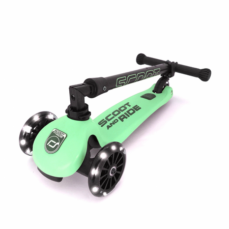 Trotineta pliabila cu roti luminoase pentru copii Highwaykick 3, Kiwi, 3-6ani, Scoot and Ride 556402