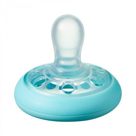 Suzeta de noapte Closer to Nature Breast like Soother, 6-18 luni, 2 bucati, Albastru/ Alb, Tommee Tippee 453193