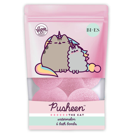 Bombe de baie Pusheen cu pepene rosu