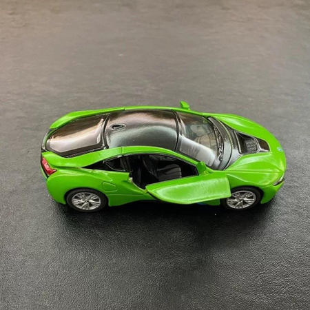 Masinuta metalica BMW I8, scara 1 la 36, 13 cm, Kinsmart 570466