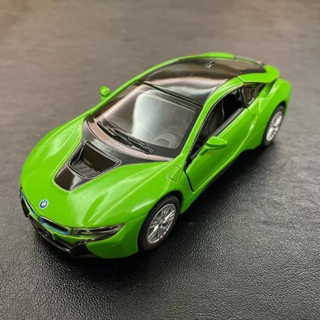 Masinuta metalica BMW I8, scara 1 la 36, 13 cm, Kinsmart 570465
