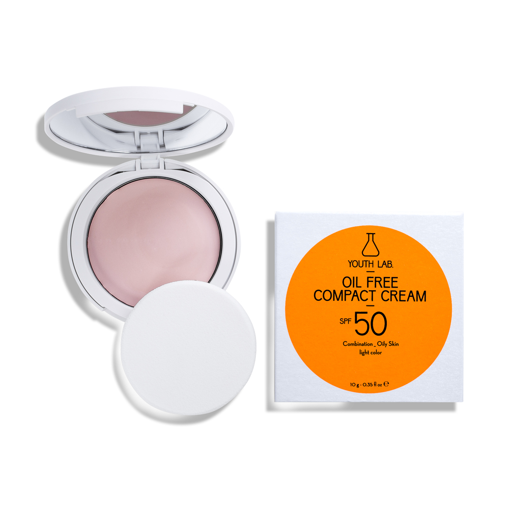 Fond de ten compact cu SPF 50 pentru ten gras, 10 g, Nuanta Light, Youth Lab