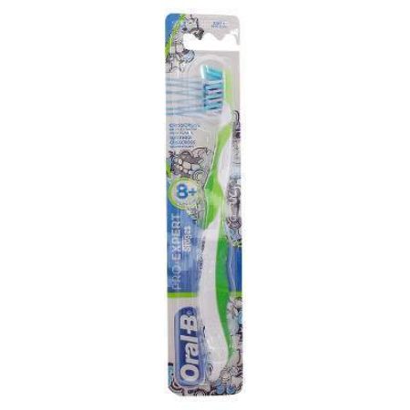 Periuta de dinti Pro Expert CrissCross Soft, +8 ani, Oral-B